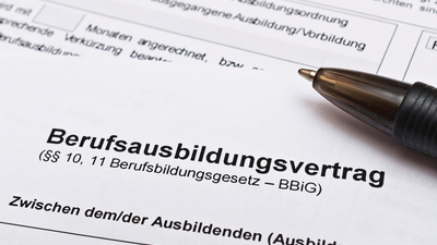Ausbildungsvertrag unterschreiben